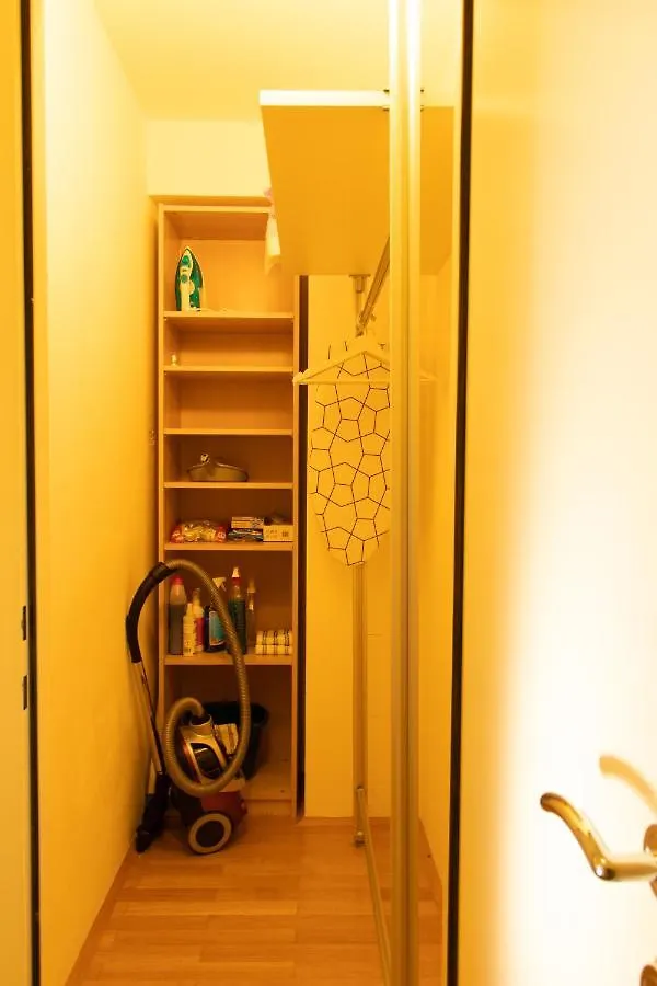 Modern - Calm - Cozy - Self Checkin - Stylish New Apartment Near Center - Close To U4 فيينا